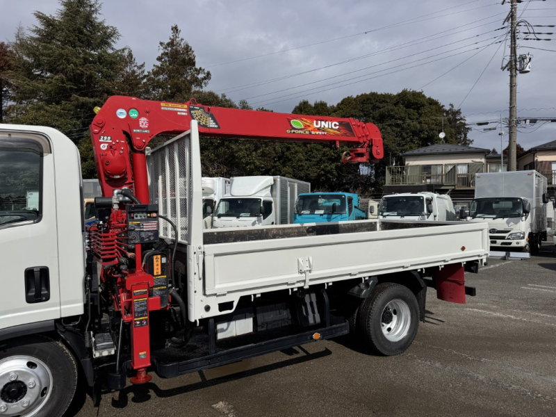 標準ロング2.9t吊4段ユニックURG294ラジコン|中古トラックの販売・買取・査定のアイナビ