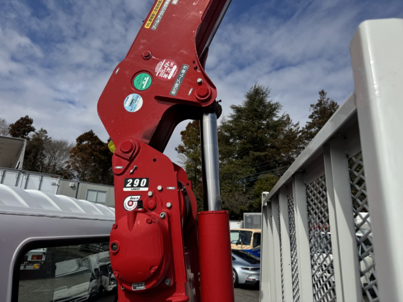 標準ロング2.9t吊4段ユニックURG294ラジコン|中古トラックの販売・買取・査定のアイナビ