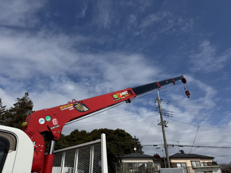 標準ロング2.9t吊4段ユニックURG294ラジコン|中古トラックの販売・買取・査定のアイナビ