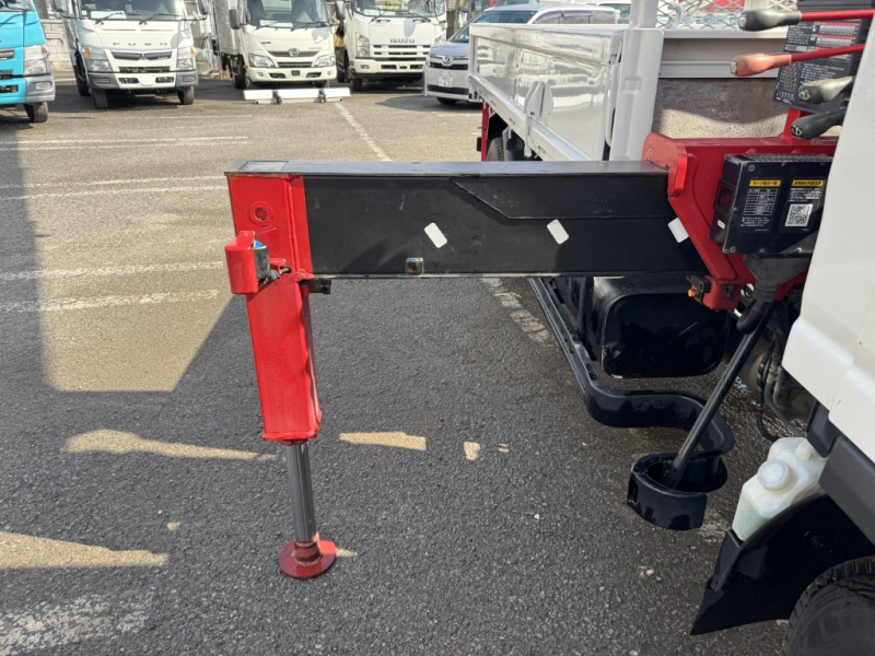 標準ロング2.9t吊4段ユニックURG294ラジコン|中古トラックの販売・買取・査定のアイナビ