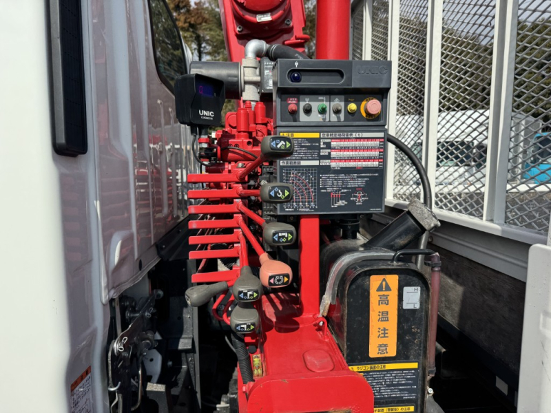 標準ロング2.9t吊4段ユニックURG294ラジコン|中古トラックの販売・買取・査定のアイナビ