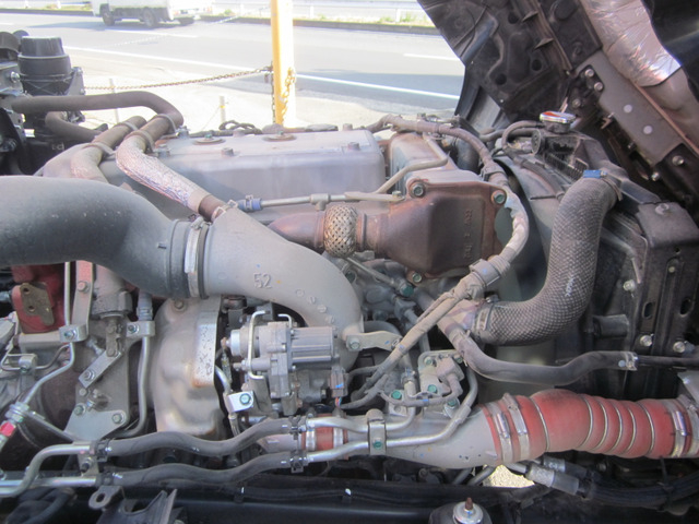 R2日野レンジャー4段クレーン付ハイジャッキラジコン付|中古トラックの販売・買取・査定のアイナビ