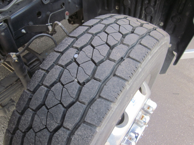 R2日野レンジャー4段クレーン付ハイジャッキラジコン付|中古トラックの販売・買取・査定のアイナビ