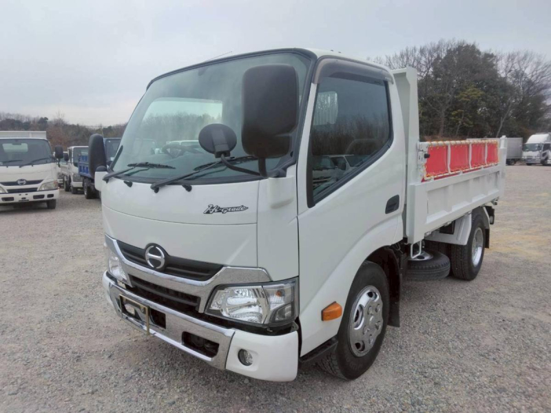 H28年 デュトロ3t低床強化ダンプ No.1046|中古トラックの販売・買取・査定のアイナビ