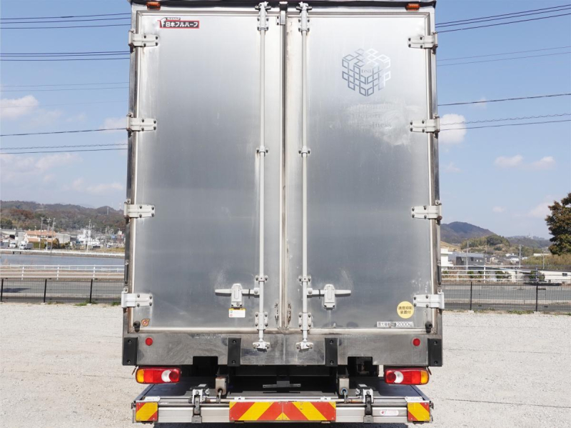 大型低温冷蔵冷凍パワーゲート|中古トラックの販売・買取・査定のアイナビ