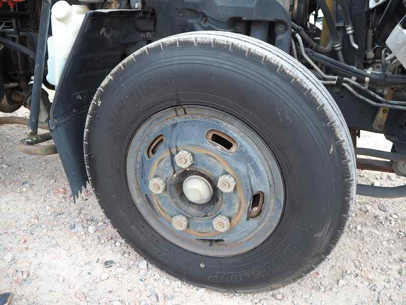 いすゞエルフクレーン付ダンプラジコン10尺ボディ|中古トラックの販売・買取・査定のアイナビ