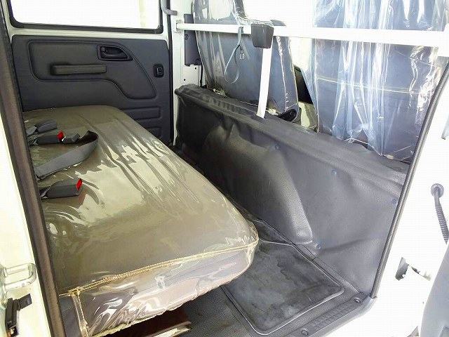 エルフ1.7tFFL標準ロングWキャブ/アーム式PG付総重量5t未満|中古トラックの販売・買取・査定のアイナビ