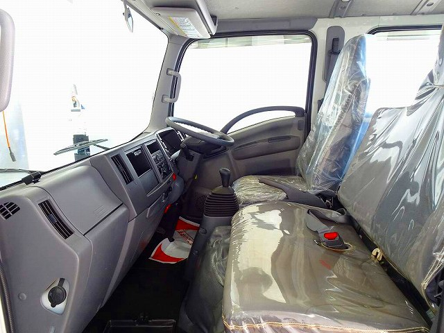 エルフ1.7tFFL標準ロングWキャブ/アーム式PG付総重量5t未満|中古トラックの販売・買取・査定のアイナビ