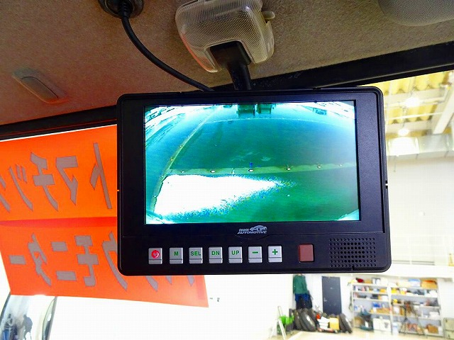 デュトロ2tFJL標準セミロングパネルバン総重量5t未満|中古トラックの販売・買取・査定のアイナビ