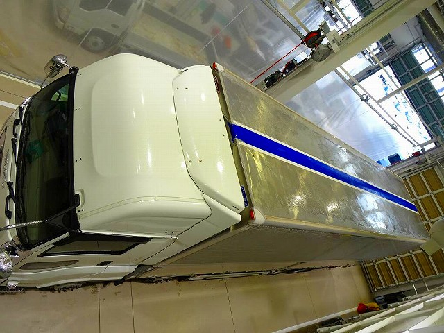 ギガ13.7t4軸アルミウイングリアエアサス380ps|中古トラックの販売・買取・査定のアイナビ