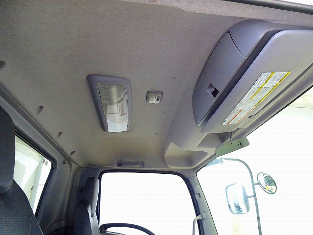 フォワード2.85t標準ベッドレス深ダンプ210ps|中古トラックの販売・買取・査定のアイナビ