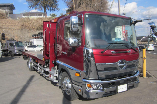 R2日野レンジャー4段クレーン付ハイジャッキラジコン付|中古トラックの販売・買取・査定のアイナビ