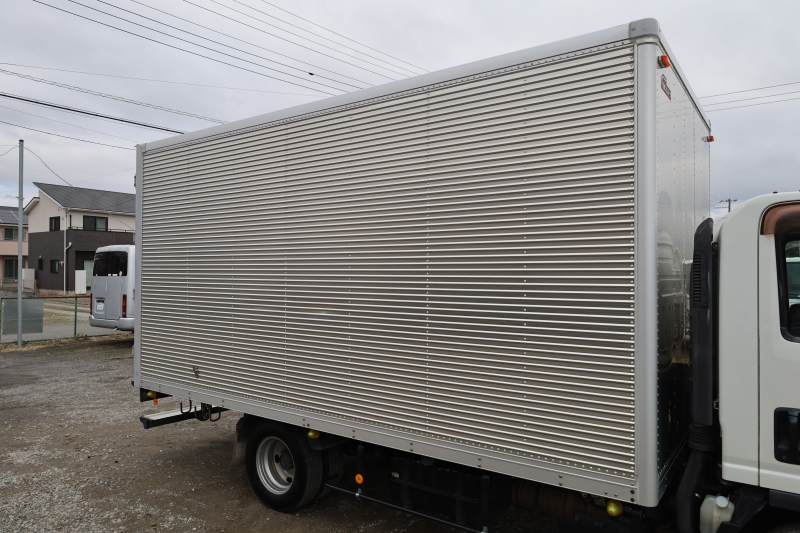 エルフ|中古トラックの販売・買取・査定のアイナビ