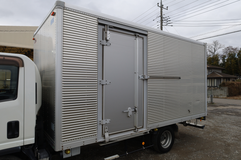 エルフ|中古トラックの販売・買取・査定のアイナビ