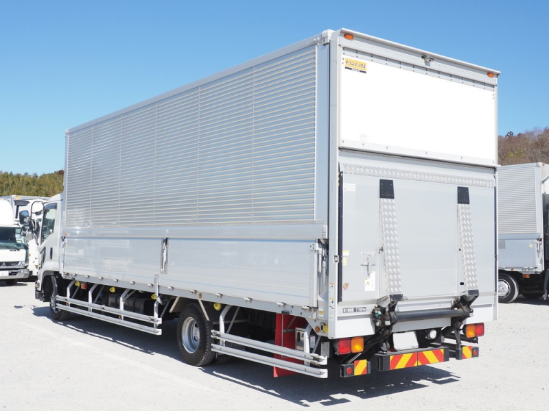 UDトラックス ウイング車 コンドル|中古トラックの販売・買取・査定のアイナビ