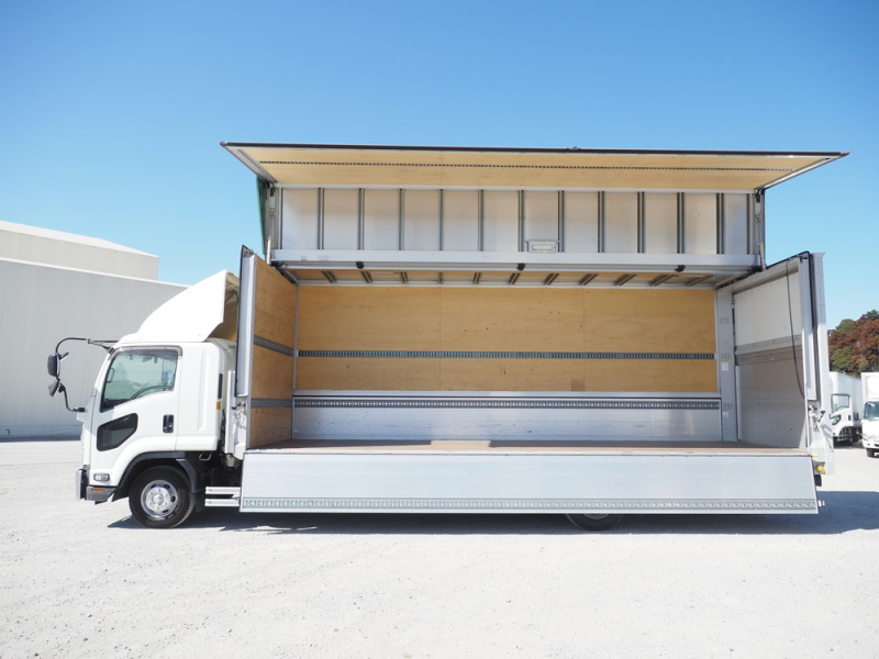 UDトラックス ウイング車 コンドル|中古トラックの販売・買取・査定のアイナビ