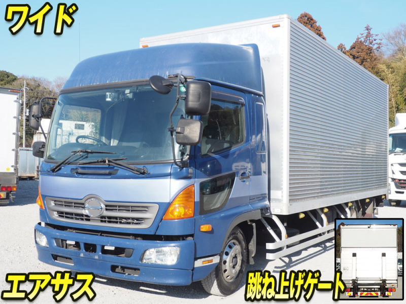 日野 バン車 レンジャープロ|中古トラックの販売・買取・査定のアイナビ