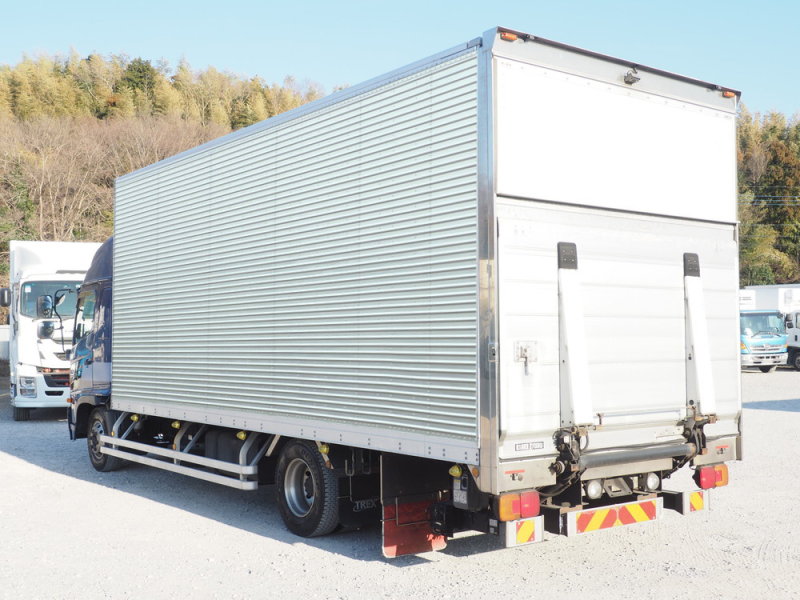 日野 バン車 レンジャープロ|中古トラックの販売・買取・査定のアイナビ