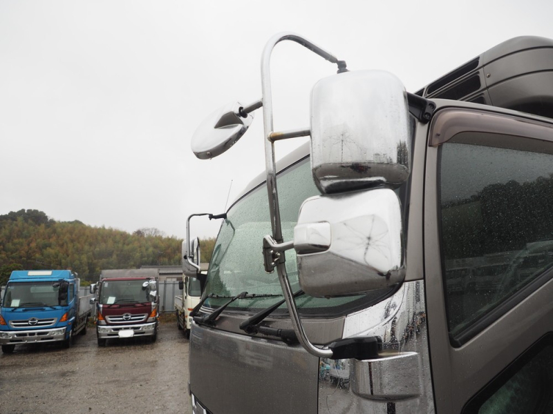 いすゞ 冷凍バン フォワード|中古トラックの販売・買取・査定のアイナビ