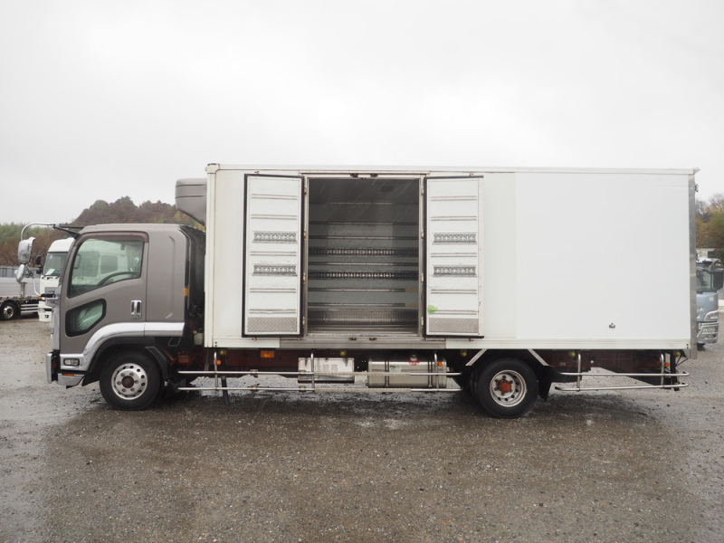 いすゞ 冷凍バン フォワード|中古トラックの販売・買取・査定のアイナビ