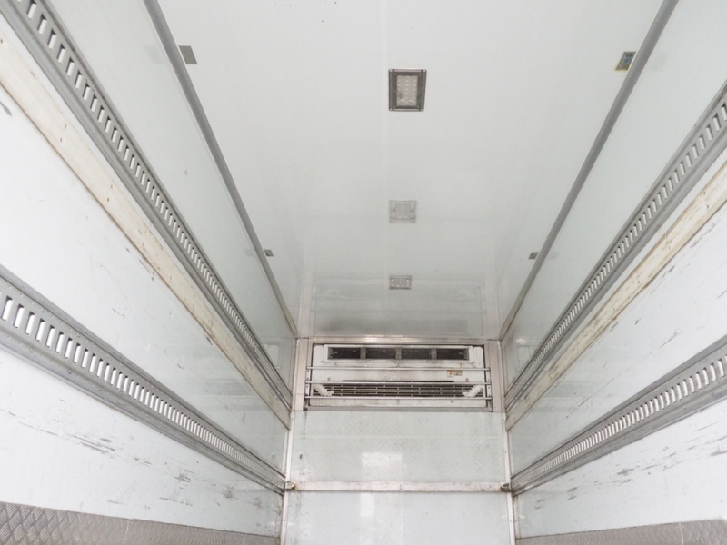 いすゞ 冷凍バン フォワード|中古トラックの販売・買取・査定のアイナビ