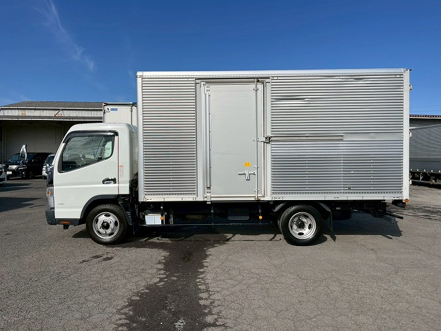 3トン積載★ワイド×ロング★左サイド扉★内高:206cm★5速MT|中古トラックの販売・買取・査定のアイナビ
