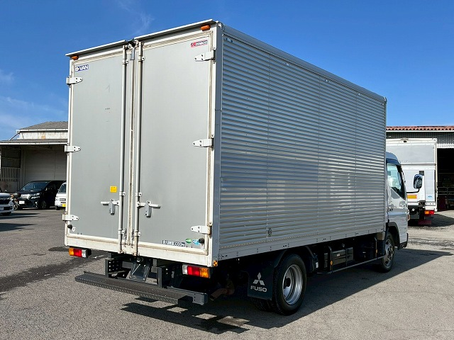 3トン積載★ワイド×ロング★左サイド扉★内高:206cm★5速MT|中古トラックの販売・買取・査定のアイナビ