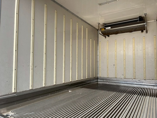 -30℃低温設定★スタンバイ装置★キーストン★ハイキャブ×10尺|中古トラックの販売・買取・査定のアイナビ