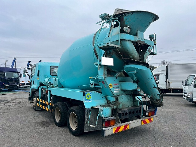 車検付!令和8年10月迄★増トン★11トン積載★3軸2デフ6速MT|中古トラックの販売・買取・査定のアイナビ