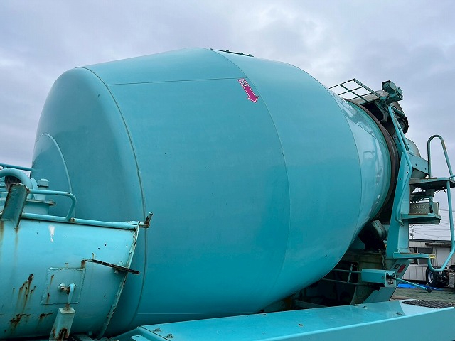 車検付!令和8年10月迄★増トン★11トン積載★3軸2デフ6速MT|中古トラックの販売・買取・査定のアイナビ