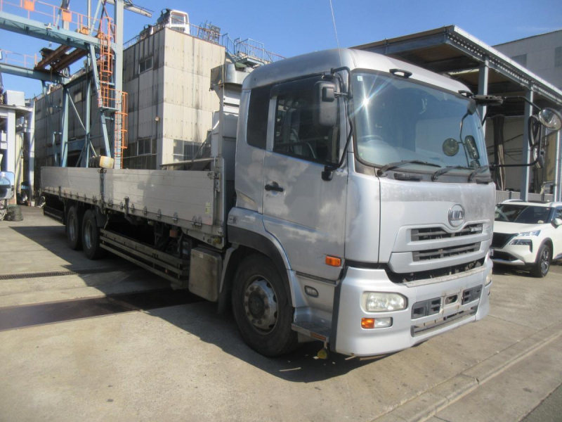 クオン3軸高床リーフサスアルミ平|中古トラックの販売・買取・査定のアイナビ