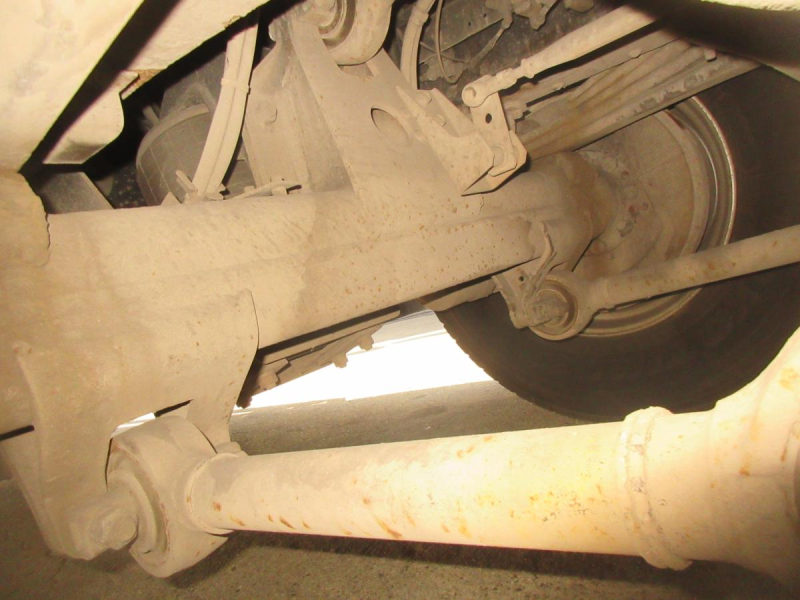 クオン3軸高床リーフサスアルミ平|中古トラックの販売・買取・査定のアイナビ