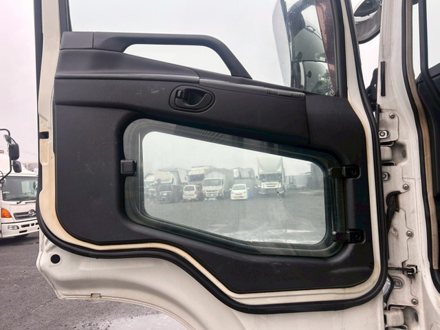 【お値打ち定番ボディ】三菱ふそう/スーパーグレート|中古トラックの販売・買取・査定のアイナビ