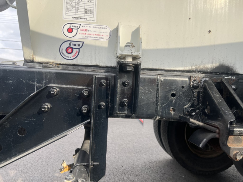 極東開発 最大数量4000L PTO式 前後散水|中古トラックの販売・買取・査定のアイナビ