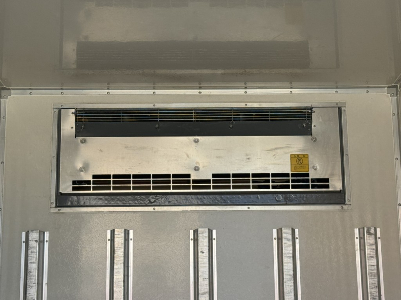 10尺東プレXV22HOC-Q中温設定サイドドア|中古トラックの販売・買取・査定のアイナビ