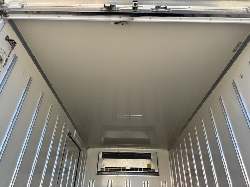 10尺東プレXV22HOC-Q中温設定サイドドア|中古トラックの販売・買取・査定のアイナビ