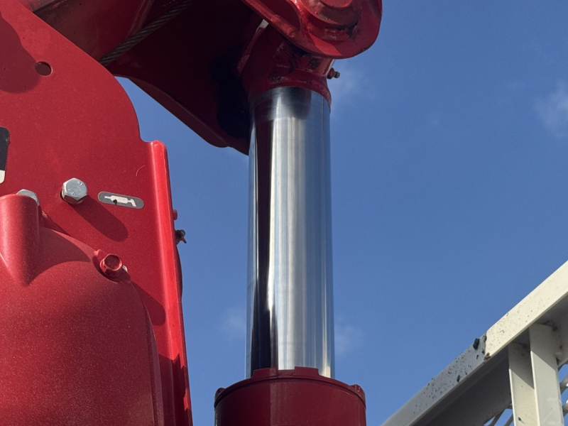 標準ロング2.9t吊4段古河ユニックURG294ラジコン|中古トラックの販売・買取・査定のアイナビ