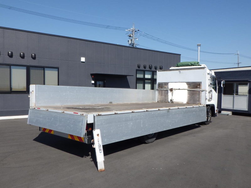 62ワイド アルミ平 後輪エアサス 積載3.3t|中古トラックの販売・買取・査定のアイナビ