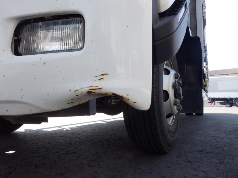 62ワイド アルミ平 後輪エアサス 積載3.3t|中古トラックの販売・買取・査定のアイナビ