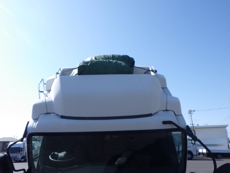 62ワイド アルミ平 後輪エアサス 積載3.3t|中古トラックの販売・買取・査定のアイナビ