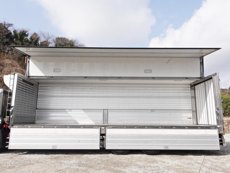 低温冷蔵冷凍アルミウイングアルミウィング大型|中古トラックの販売・買取・査定のアイナビ