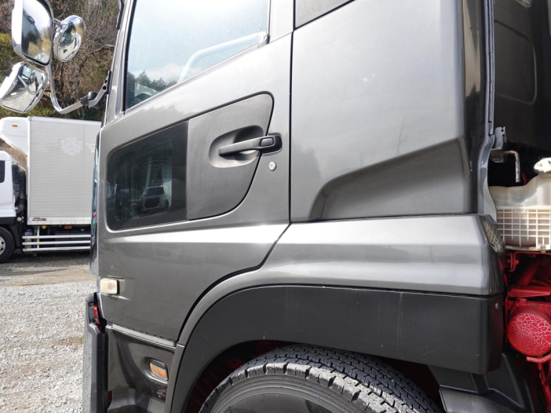 低温冷蔵冷凍アルミウイングアルミウィング大型|中古トラックの販売・買取・査定のアイナビ