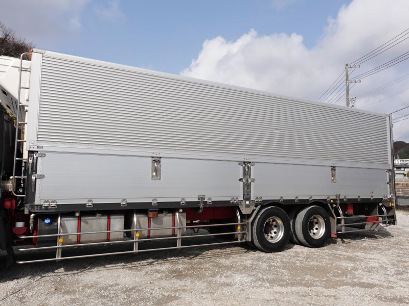 低温冷蔵冷凍アルミウイングアルミウィング大型|中古トラックの販売・買取・査定のアイナビ