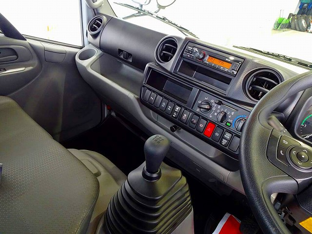 デュトロ2.7t4No.4WDFJL強化ダンプ未使用車|中古トラックの販売・買取・査定のアイナビ