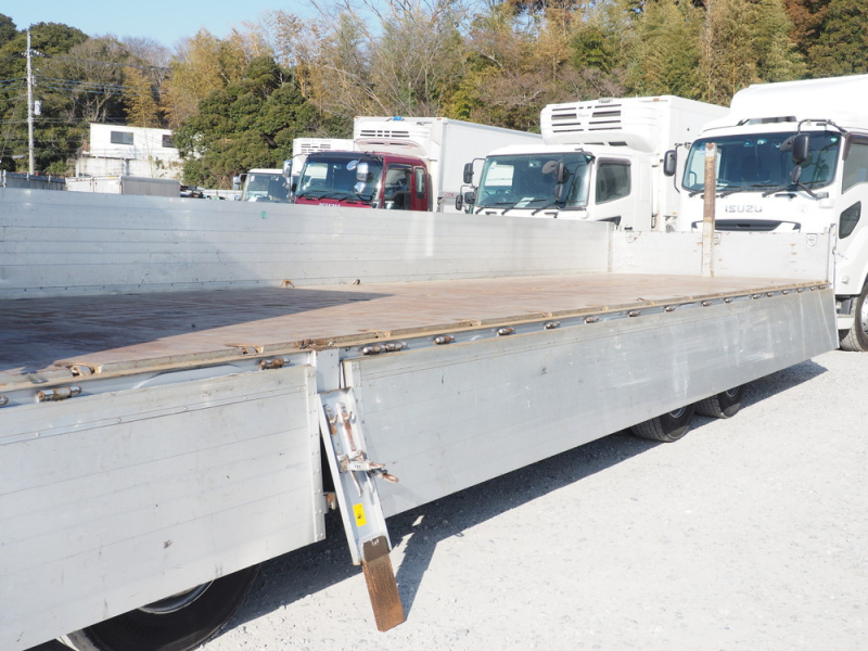 日野 平ボディ プロフィア|中古トラックの販売・買取・査定のアイナビ