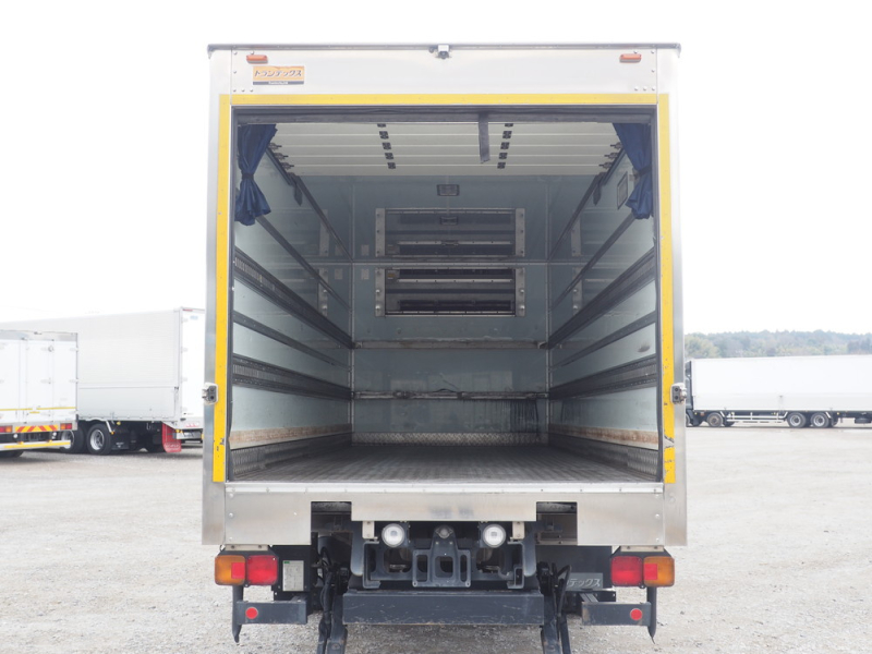 日野 冷凍バン レンジャープロ|中古トラックの販売・買取・査定のアイナビ