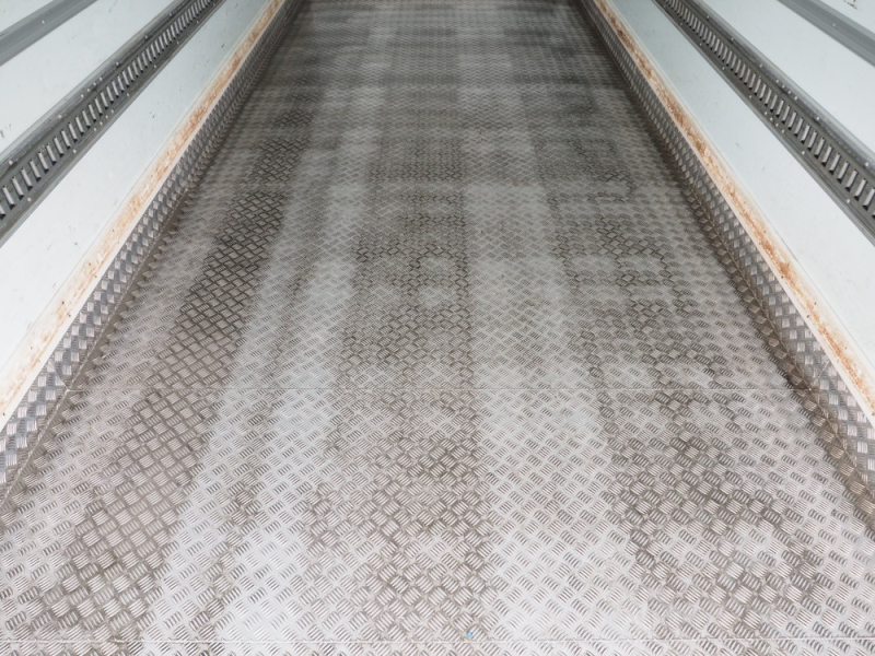 日野 冷凍バン レンジャープロ|中古トラックの販売・買取・査定のアイナビ