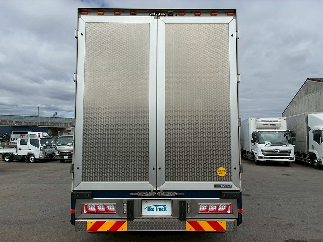 ワンオーナー4軸低床2デフ後輪エアサスパブコエアロ仕様AT|中古トラックの販売・買取・査定のアイナビ