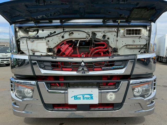 ワンオーナー4軸低床2デフ後輪エアサスパブコエアロ仕様AT|中古トラックの販売・買取・査定のアイナビ