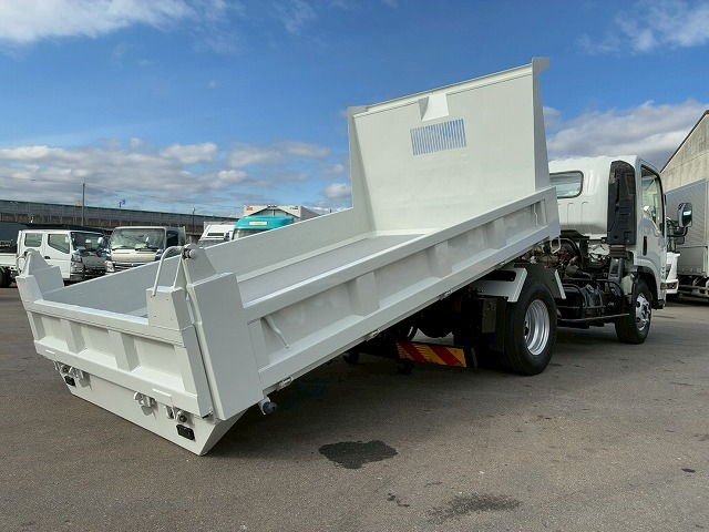 ローダーダンプ新明和工業155馬力6速MTマニュアル|中古トラックの販売・買取・査定のアイナビ